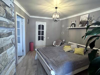 квартира за адресою Козацька вул., 5