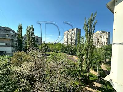 квартира за адресою Олега Мудрака вул. (Генерала Наумова), 31А