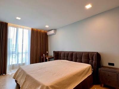 квартира за адресою Салютна вул., 2к22