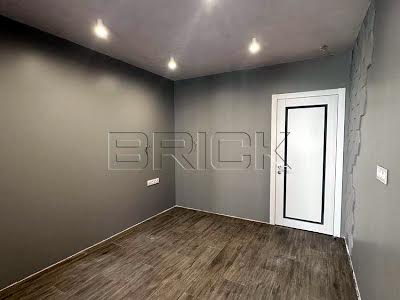 квартира за адресою Зарічна вул., 6