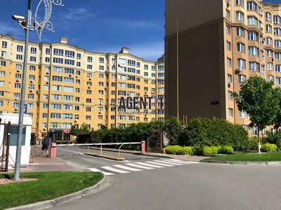 квартира за адресою Зелена вул., 10