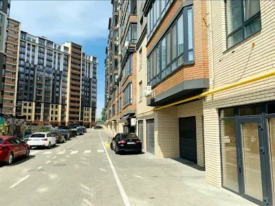 квартира за адресою Домбровського вул., 3б корп. 15