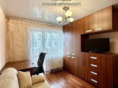 квартира за адресою Деміївська вул., 45 А