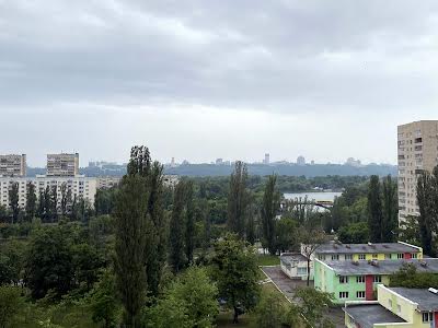 квартира по адресу Флоренции ул., 10-А