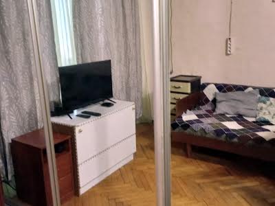 квартира за адресою Ломаківська вул. (Мічуріна), 2