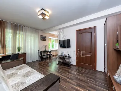 квартира за адресою Метрологічна вул., 2