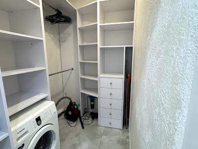 квартира по адресу Струмок ул., 9