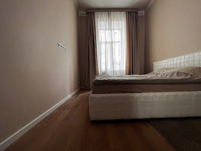 квартира по адресу Олеся Гончара ул., 30-Б