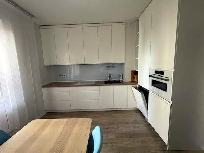 квартира за адресою Урлівська вул., 38