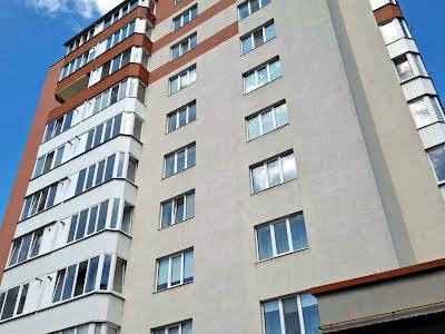 квартира за адресою Тролейбусна вул., 5д