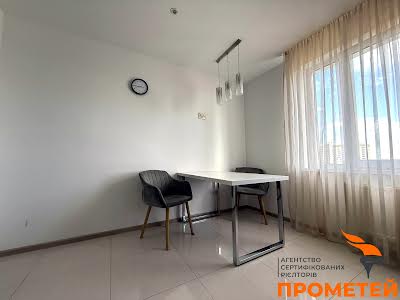 квартира за адресою Науки просп., 55а