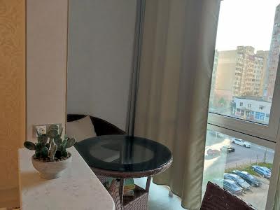 квартира по адресу Академика Сахарова ул., 3а