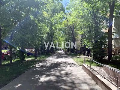квартира по адресу Леси Украинки бульв., 4