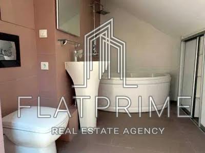 квартира за адресою Регенераторна вул., 4 