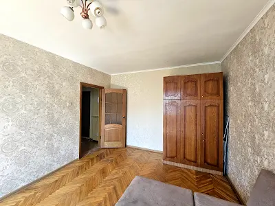квартира по адресу Героев Днепра ул., 47