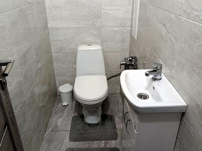 квартира за адресою Петра Маланюка вул., 1