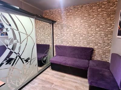 квартира за адресою Василя Симоненка вул., 105