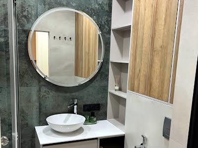 квартира за адресою Святослава Хороброго вул., 11-Б