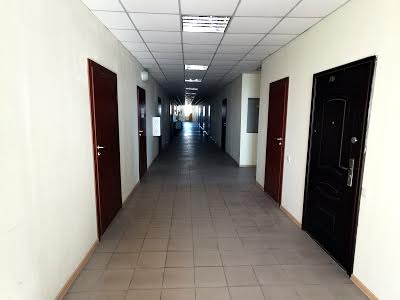 комерційна за адресою Шолуденка, 281