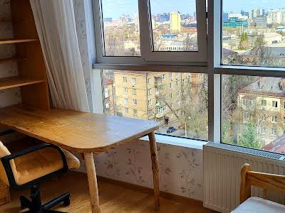 квартира за адресою Коломийський пров., 17/31а