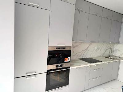 квартира за адресою Роксоляни вул., 1