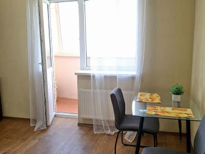 квартира за адресою Машинобудівників вул., 17 а