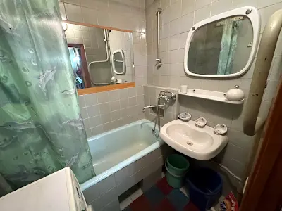 квартира по адресу Александра Попова ул., 5