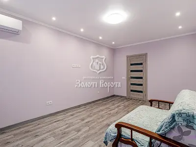 квартира за адресою Сергія Данченка вул., 32