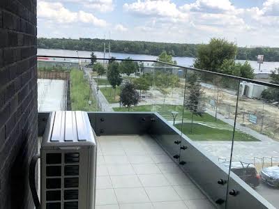 квартира по адресу Набережно-Рыбальская дорога ул., 9