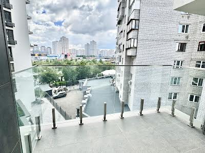 квартира за адресою Драгоманова вул., 31-А
