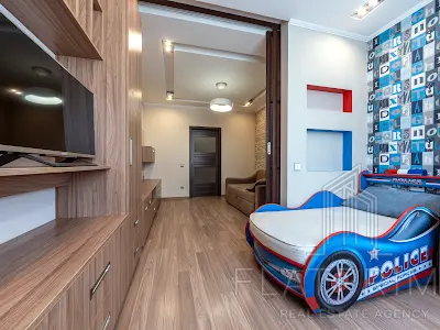 квартира по адресу Чубинского ул., 2