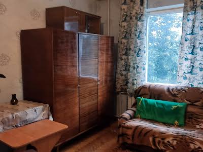 квартира по адресу Романа Ратушного ул. (Волгоградська), 18