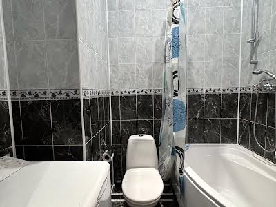 квартира за адресою Набережно-Хрещатицька вул., 7