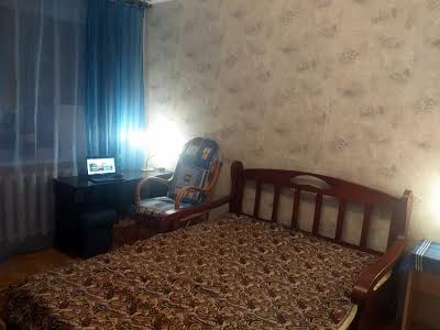кімната за адресою Дегтярівська вул., 26