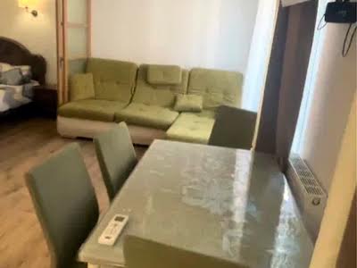 квартира по адресу Угорская ул., 12