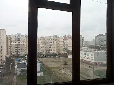 квартира за адресою Милославська вул., 19а