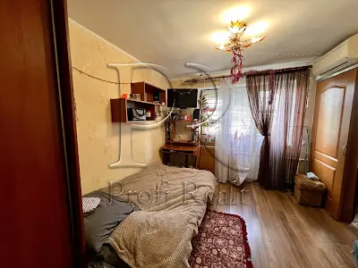 квартира за адресою Парково-Сирецька вул. (Тимофія Шамрила), 5-А