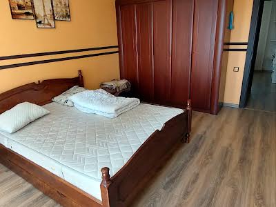 квартира за адресою Оноре де Бальзака вул., 4-А