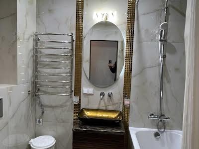 квартира за адресою Тадея Рильського бульв., 1