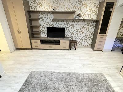 квартира за адресою Боголюбова вул., 20