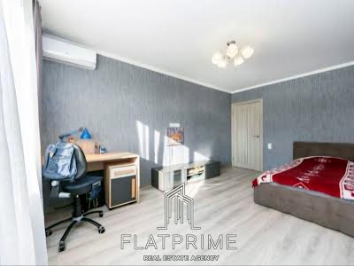 квартира по адресу Пантелеймона Куліша пл., 19