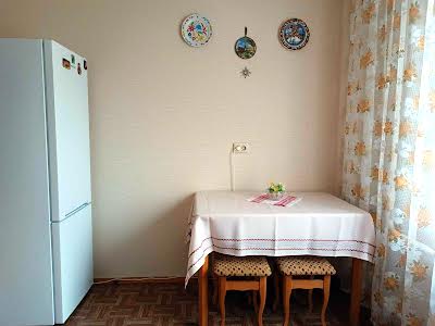 квартира по адресу Ларисы Руденко ул., 21а