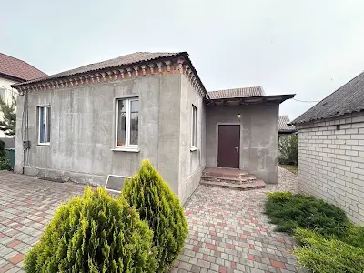 дом по адресу Шкільна