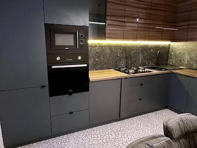 квартира за адресою Генерала М. Тарнавського пров., 30