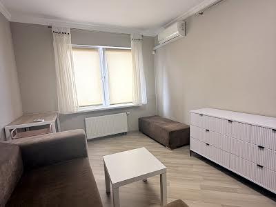 квартира за адресою Милославська вул., 2
