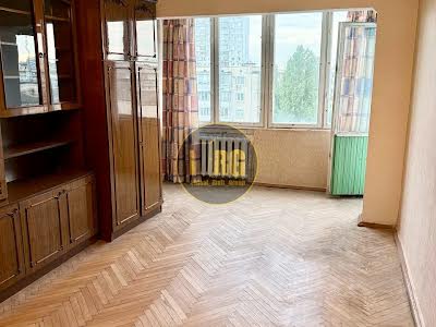 квартира за адресою Амвросія Бучми бульв., 5/1
