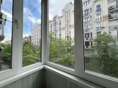 квартира за адресою Волоська вул., 46/32
