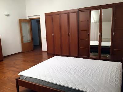 квартира по адресу Гоголевская ул., 17