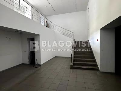 коммерческая по адресу Миру просп., 3
