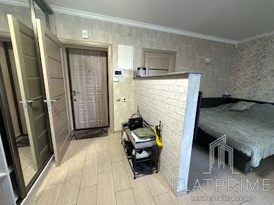 квартира за адресою Райдужна вул., 88